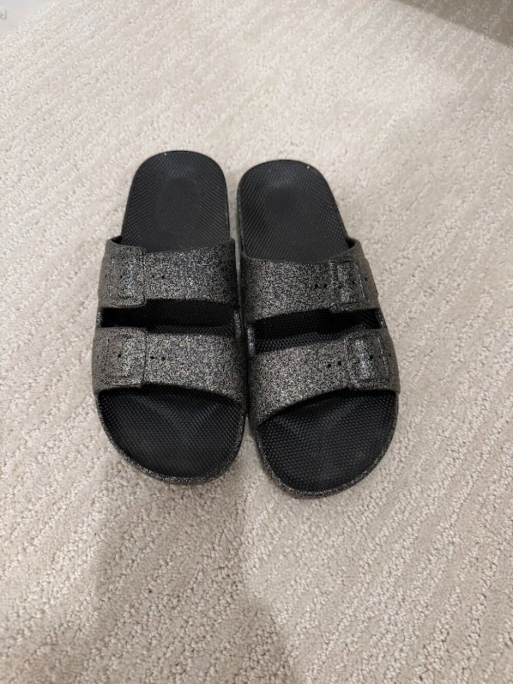 Freedom Moses Black Glitter Double-Buckle Slide Sandals